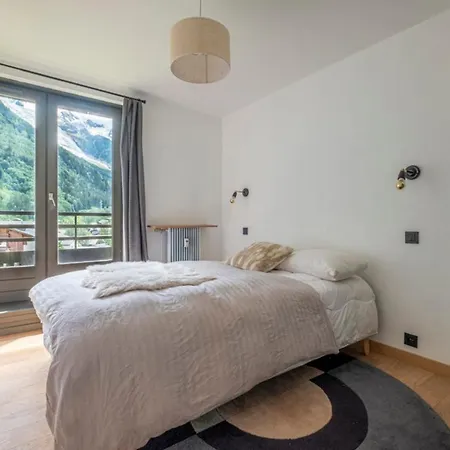 Apartment Of Charm With Terrace In Chamonix 아파트 *